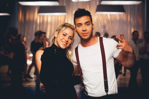 On the set of the Deja vu video with @PrinceRoyce / Durante el rodaje de Deja vu con Prince Royce. Shak 

