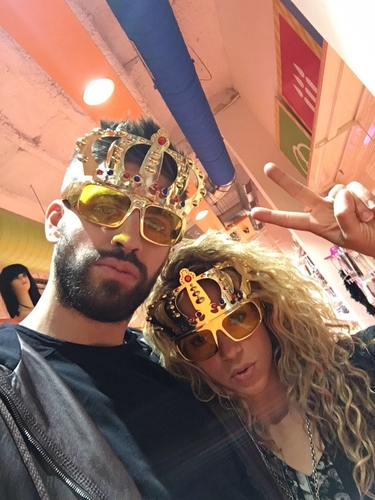07 de Abril de 2016 - Comprando Ã³culos de sol! Shak

Shopping for sunglasses! / Comprando gafas de sol! Shak 
