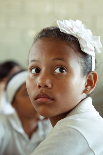 19 de Janeiro de 2016 - Apadrinhe um menino ou uma menina da ColÃ´mbia e faÃ§a parteda mudanÃ§a http://www.fundacionpiesdescalzos.com/es/ayudanos/plan-padrino  #ApadrinaFPD @fpiesdescalzos 

Apadrina un niÃ±o o una niÃ±a de Colombia y haz parte del cambio http://www.fundacionpiesdescalzos.com/es/ayudanos/plan-padrino #ApadrinaFPD @fpiesdescalzos 

Join our Godfather program and sponsor a Colombian child. You can be part of a real change. http://www.fundacionpiesdescalzos.com/en/help-us/godparent-program

