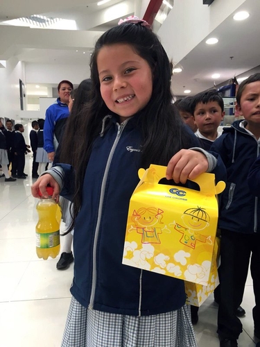 03 de MarÃ§o de 2016 - Hoje os estudantes da @fpiesdescalzos assistiram #Zootopia graÃ§as ao #CompromissoDisney! Eles estavam ZOOPER animados! 2

Today the @fpiesdescalzos students watched #Zootopia thanks to #CompromisoDisney! They were ZOOPER excited! 

Hoy los alumnos de la @fpiesdescalzos vieron #Zootopia gracias a #CompromisoDisney! CÃ³mo ven, estÃ¡n ZOOPER felices! 
