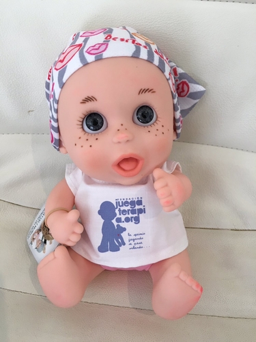 02 de Maio de 2016 - Shak desenhou este pelÃ³n de @juegaterapia para ajudar as crianÃ§as doentes e estÃ¡ em babypelones.es! ShakHQ (Postado pela equipe de Shakira)

Shak diseÃ±Ã³ este pelÃ³n de @juegaterapia para ayudar a los niÃ±os enfermos y estÃ¡ en babypelones.es! ShakHQ 
