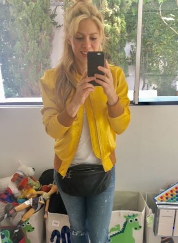Feeling yellow! Shak
