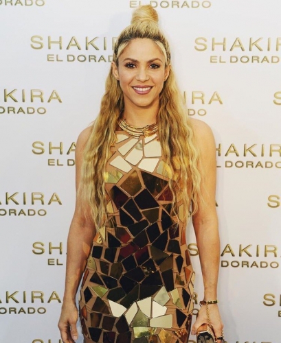 Number 1 in 34 countries with El Dorado!!! How can I thank you all for giving me so much?? Shak

NÃºmero 1 en 34 paÃ­ses con El Dorado!!! CÃ³mo puedo darles las gracias por todo lo que me dan?? Shak
