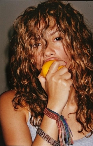 _www_shakirabrasil_com__006~3.jpg
