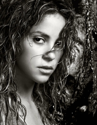 _www_shakirabrasil_com__015~2.jpg