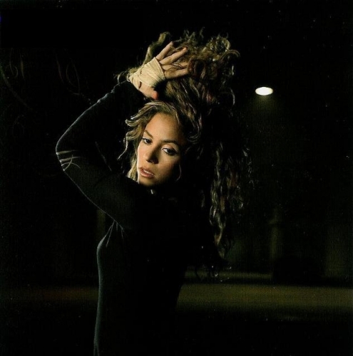 _www_shakirabrasil_com__034~0.jpg