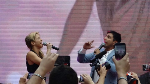_www_shakirabrasil_com__092.jpg
