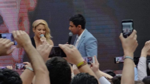 _www_shakirabrasil_com__096.jpg