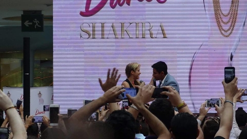 _www_shakirabrasil_com__097.jpg