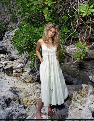 www_shakirabrasil_com00001~76.jpg