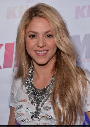 www_shakirabrasil_com00002~21.jpg