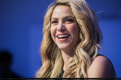 www_shakirabrasil_com00002~5.jpg