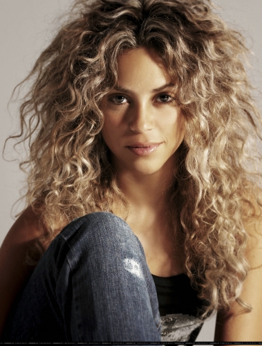 www_shakirabrasil_com00005~65.jpg