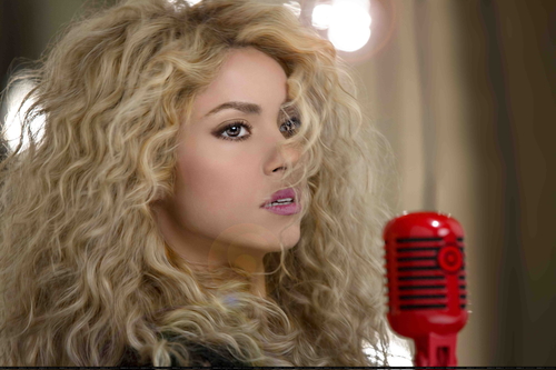 www_shakirabrasil_com00006~18.jpg