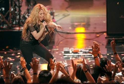 www_shakirabrasil_com00008~66.jpg