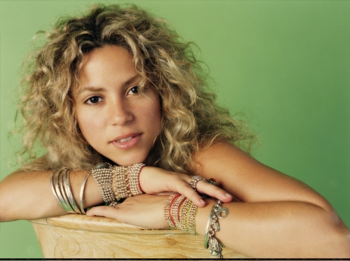 www_shakirabrasil_com00012~34.jpg