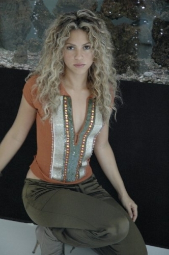 www_shakirabrasil_com00012~37.jpg