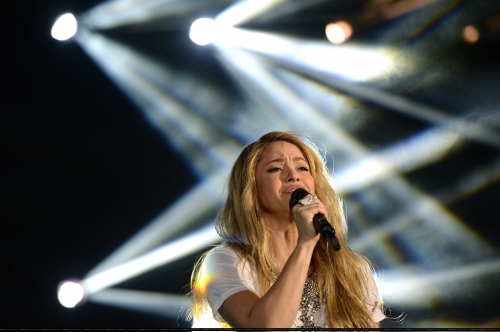 www_shakirabrasil_com00012~9.jpg