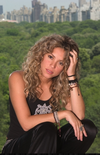 www_shakirabrasil_com00013~34.jpg