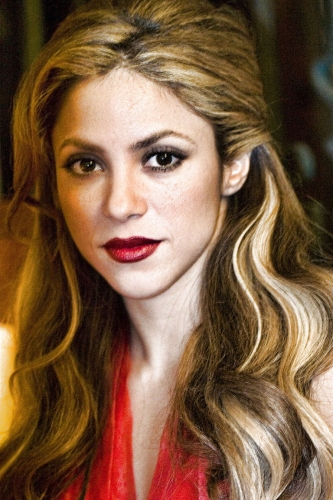 www_shakirabrasil_com0001~1.jpg