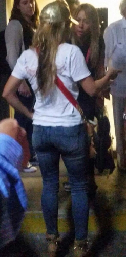 www_shakirabrasil_com0001~25.jpg