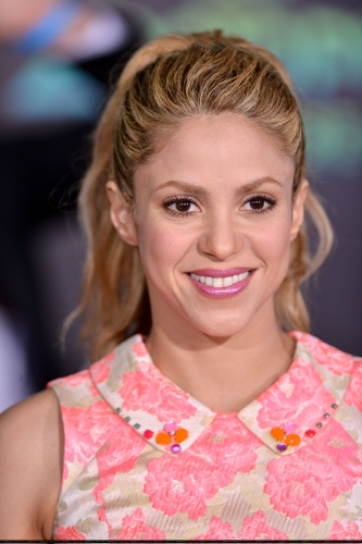 www_shakirabrasil_com00022~34.jpg