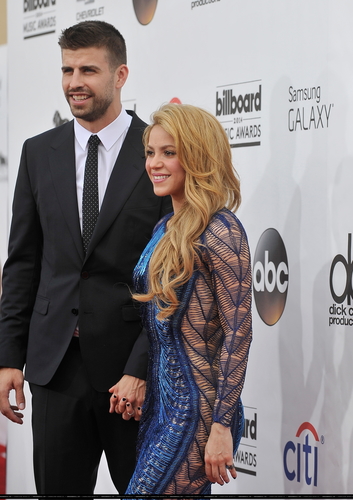 www_shakirabrasil_com00026~19.jpg