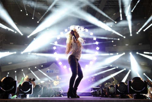 www_shakirabrasil_com00032~8.jpg