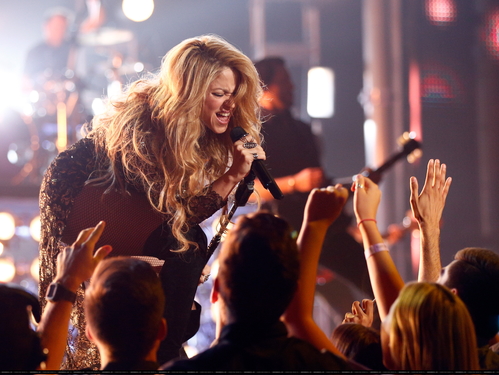www_shakirabrasil_com00033~15.jpg