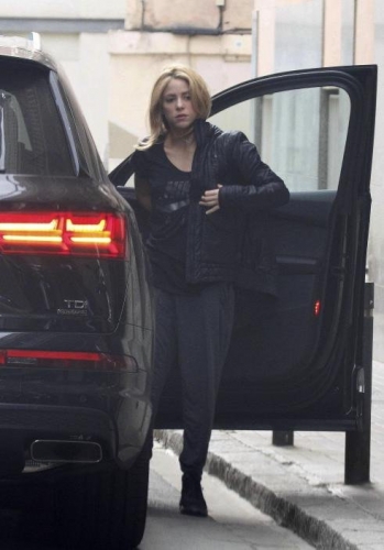 www_shakirabrasil_com0003~9.jpg