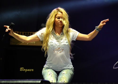 www_shakirabrasil_com00053~14.jpg