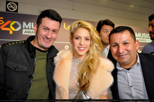 www_shakirabrasil_com00053~8.jpg