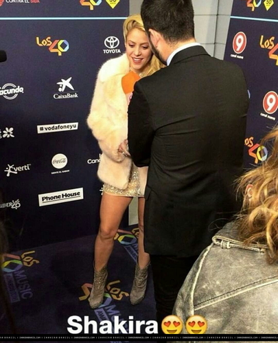 www_shakirabrasil_com00056~8.jpg
