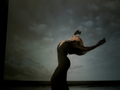 www_shakirabrasil_com00100~6.jpg