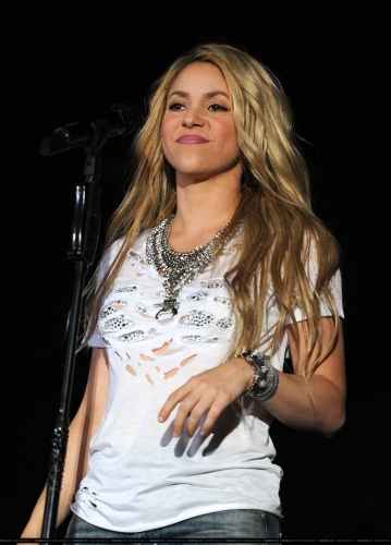 www_shakirabrasil_com00293~11.jpg