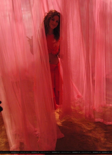 www_shakirabrasil_com0030~0.jpg