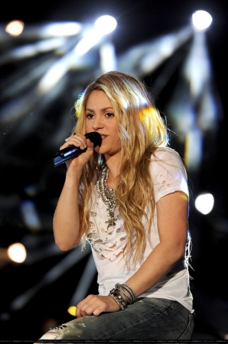 www_shakirabrasil_com00331~11.jpg