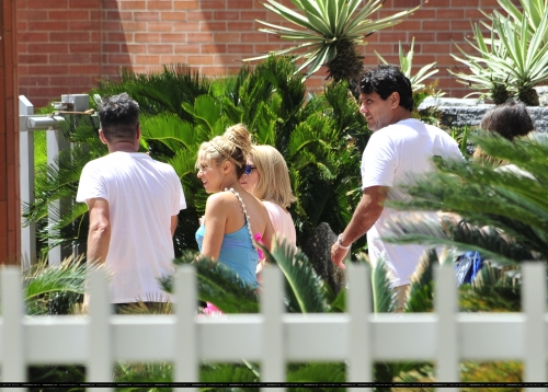 www_shakirabrasil_com0048.jpg