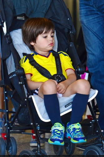 www_shakirabrasil_com12~0.jpg