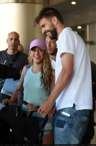 www_shakirabrasil_com17~0.jpg