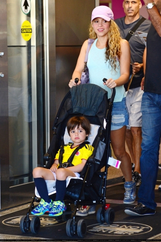 www_shakirabrasil_com21.jpg