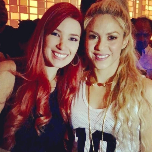 www_shakirabrasil_com_0002~17.jpg