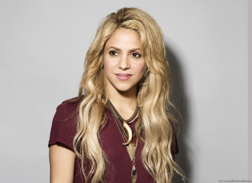 www_shakirabrasil_com_0004~23.jpg