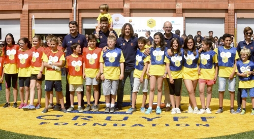 www_shakirabrasil_com_0005~11.jpg