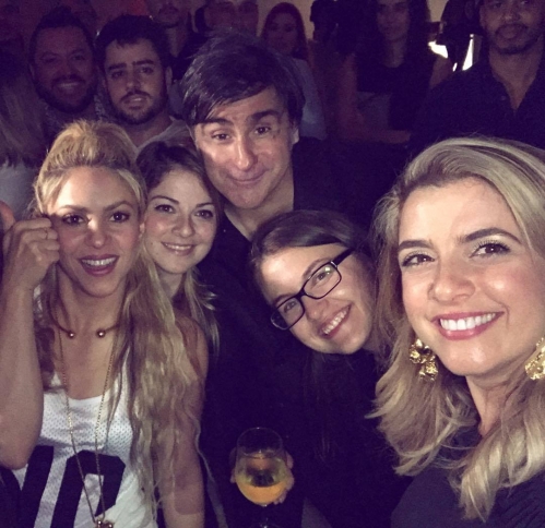 www_shakirabrasil_com_0005~13.jpg