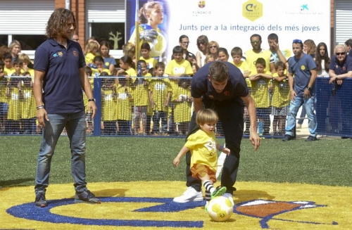 www_shakirabrasil_com_0011~4.jpg