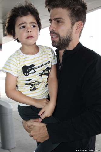 www_shakirabrasil_com_0019~4.jpg