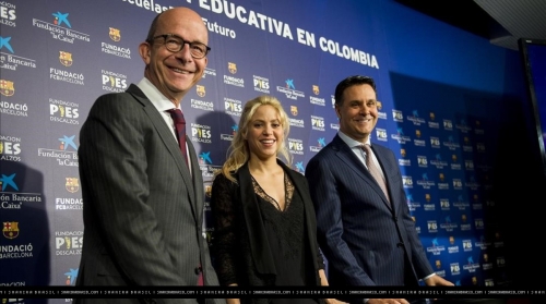 www_shakirabrasil_com_029.jpg