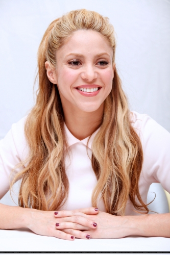 www_shakirabrasil_com_047.jpg