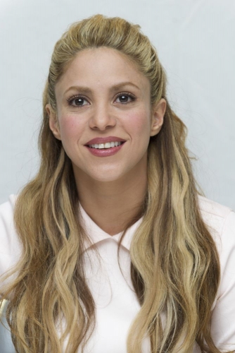 www_shakirabrasil_com_084.jpg